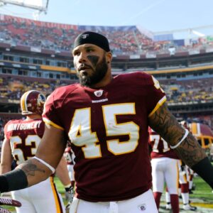 Former Washington FB Mike Sellers' Family Puts Up Go Fund Me Campaign After 9 Procedures for Heart Condition Leave Family Financially Drained