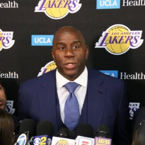 "I Want to Leave": A Year After Signing $25 Million Contract, Magic Johnson Openly Demanded a Trade in 1981
