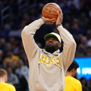 LeBron James ‘Raves’ About Former Teammate on IG Story While Sitting Out Against the Warriors