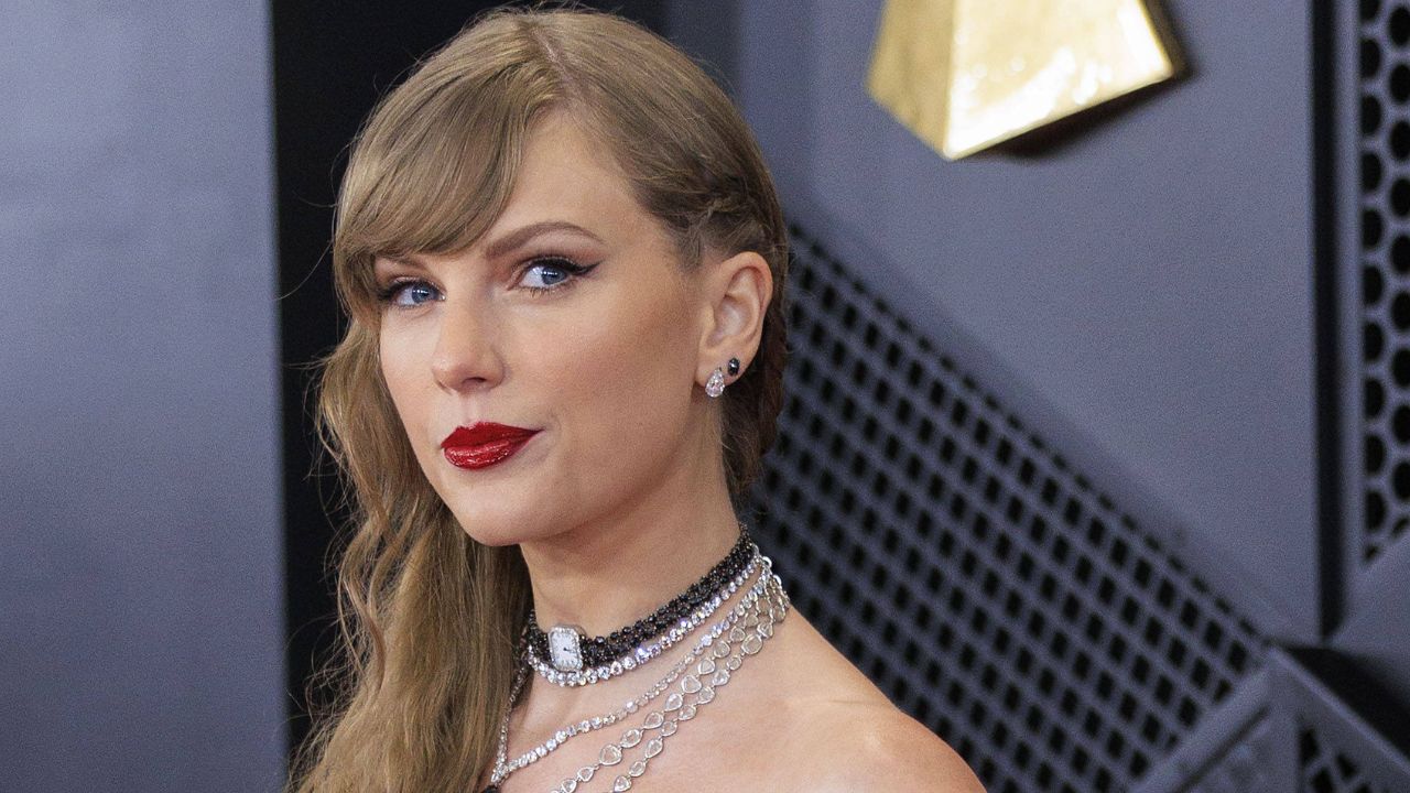 UFC Star Alleges Super Bowl LVIII ‘Rigged’ Links to ‘Satanic Leader’ Taylor Swift Participation in Kansas City Chiefs’ Triumph