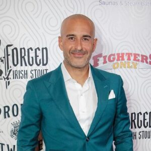 UFC 300: Jon Anik Predicts ‘Interesting’ Main Event for Historic UFC Card