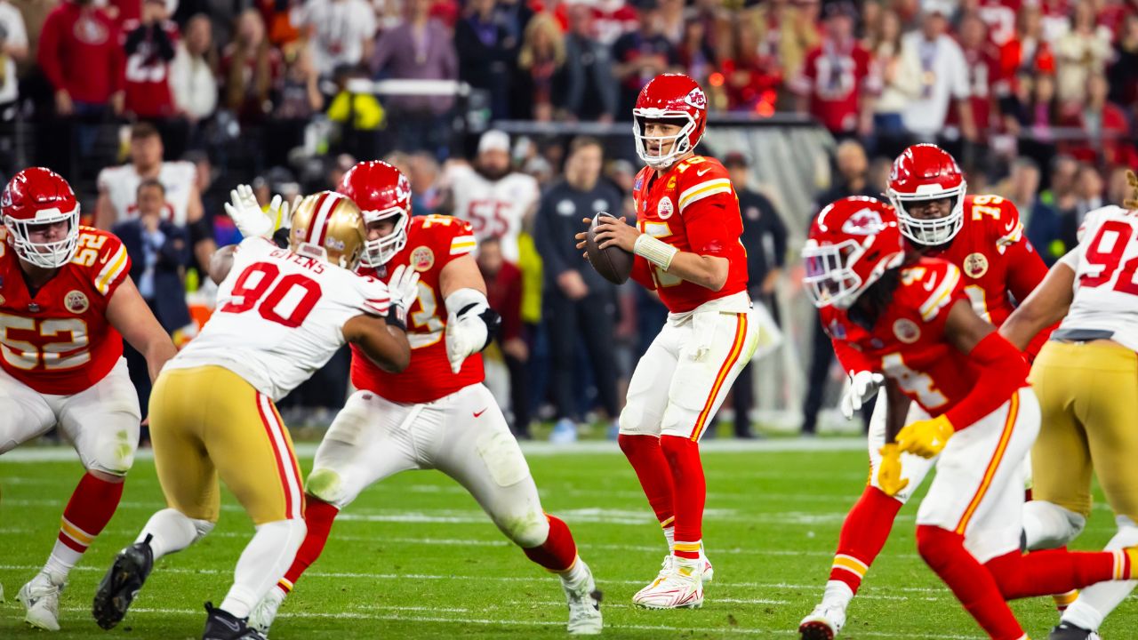 Mic'd Up Referees Caught Discussing How 49ers Have Made a Huge Mistake at the Super Bowl OT