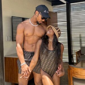 Bears Extend Support to Jonathan Owens to Cheer for Wife Simone Biles in Paris