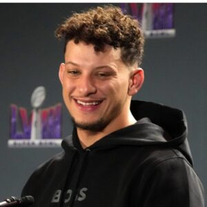 Patrick Mahomes Discusses Ravens Prep, Xavier Worthy’s Top Skill & Getting Juju Smith-Schuster Back
