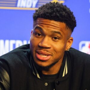 "€22800 And I'm Like 'Holy F**k'": Giannis Antetokounmpo Couldn't Fathom How Much Was Spent On His Plane Tickets
