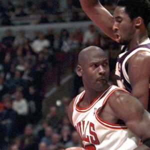 "Masterful At Controlling The Emotional Climate": When Phil Jackson Crowned Michael Jordan a Better Leader Compared to Kobe Bryant