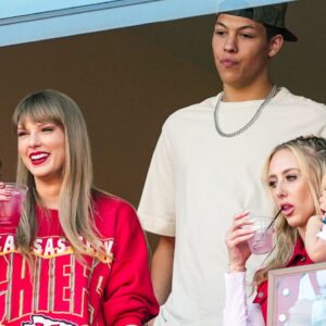 "Shouldn't You Be in Jail?": Jackson Mahomes Gets Absolutely Burned on Instagram After Commenting on a Taylor Swift, Brittany Mahomes Post