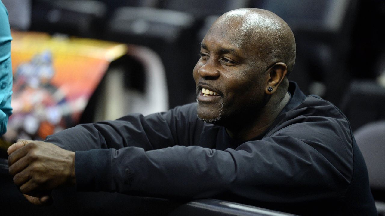 Gary Payton Net Worth: What Is 2024 Slam Dunk Contest Judge Worth?