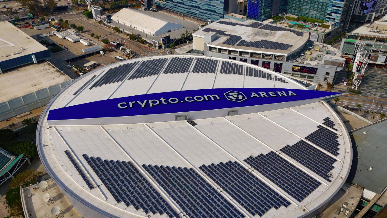 "Access to the Players' Entrance, Personal Chefs": Kevin Durant's Company Showcases Lakers' Arena's $5 Million Luxury Suites