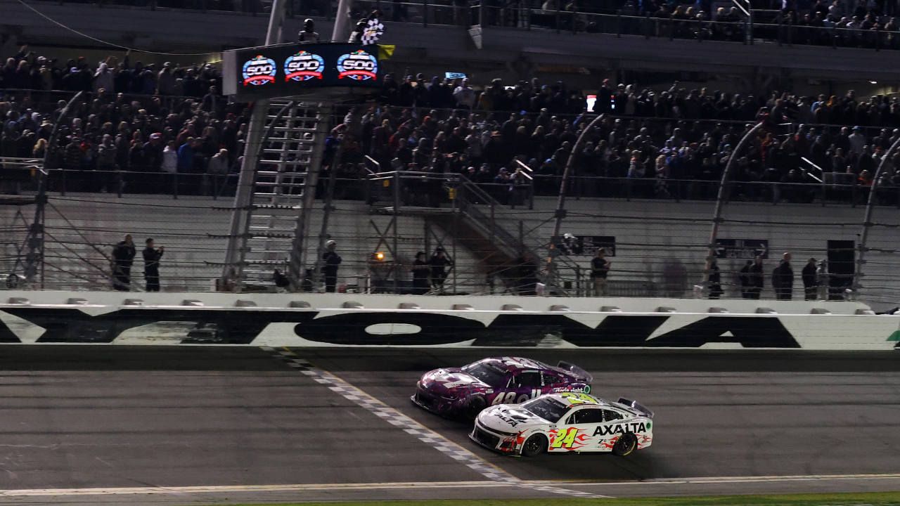 William Byron and Alex Bowman Join Jeff Gordon, Jimmie Johnson in Elite HMS NASCAR List