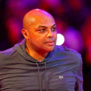 Charles Barkley Kiss: Why Did Chuck Kiss A Donkey And Dick Bavetta On Live TV?