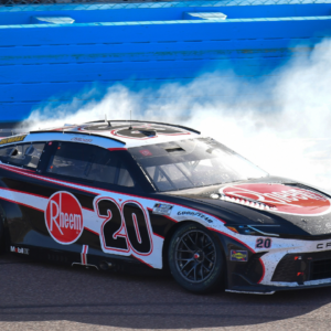 NASCAR Review: How Toyota Roared Back at Phoenix After Chevrolet’s Initial Dominance in 2024