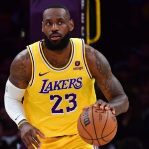 LeBron James Left Handed: How Michael Jordan Influenced LBJ's Shooting Form