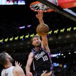 Kevin Love Shows Love to Domantas Sabonis for ‘Incredible’ Double-Double Streak