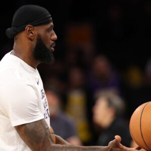 Having A History With Ankle Injuries, LeBron James Injury Status For Lakers-Hawks Tonight Is Brought Into Question