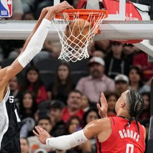 “Have Played Me Several Different Ways”: Victor Wembanyama Addresses Rockets Defense, Heat Check During Game