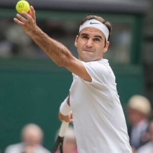 How Roger Federer Toyed Around With Commentators at Wimbledon By Acing Service Game in Style
