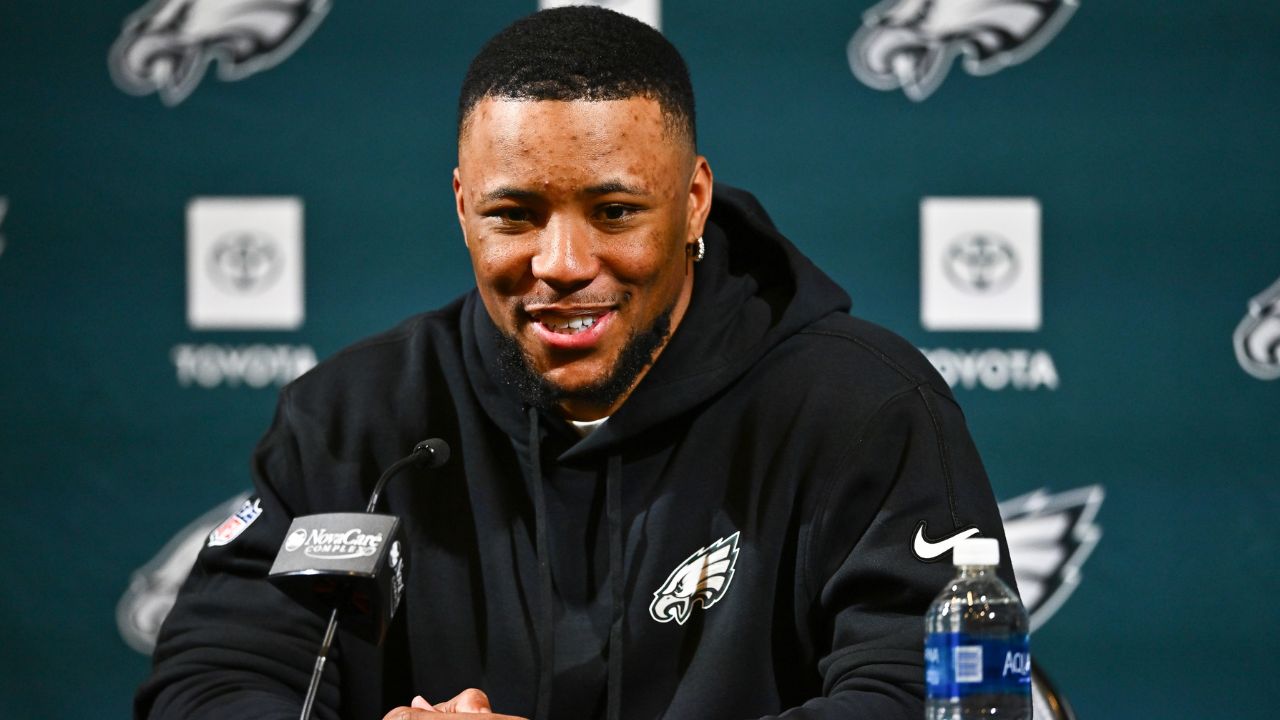 Giants Executive Worried About Team’s “Identity” Despite $40 Million QB on Roster