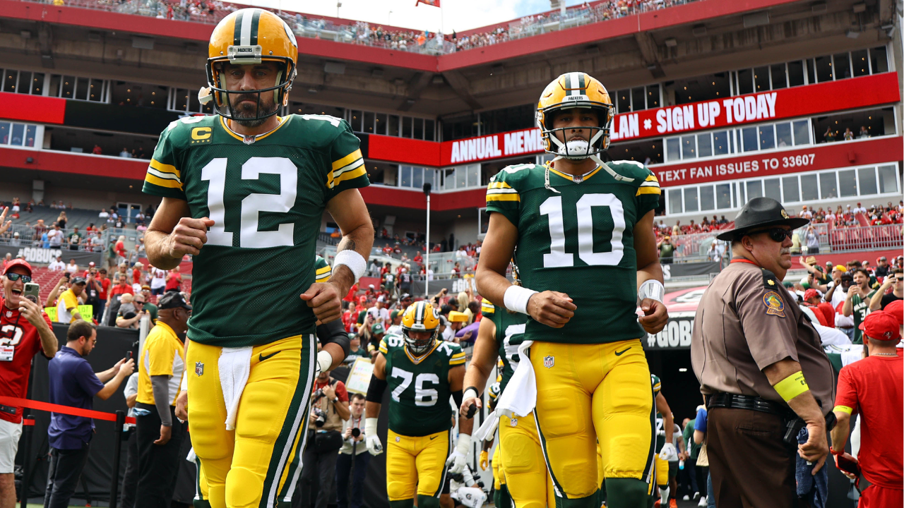 Jordan Love Singles Out That One Moment Involving Aaron Rodgers That Gave Him the Chills