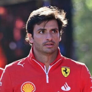 “Barely I Could Use My Abdominal”: Carlos Sainz Feared Missing Australian GP Amidst Ongoing Recovery From Recent Surgery