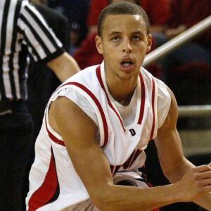 “Had That Stubborn Belief”: How Stephen Curry’s 40-Point Outburst Helped Davidson ‘Upset’ Gonzaga in 1st Round 16 Years Ago