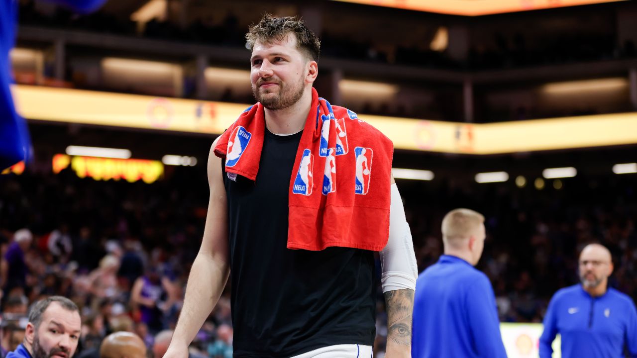 Battling for the 6th Seed, Luka Doncic’s Availability vs Kings Bound to Worry Mavericks Fans