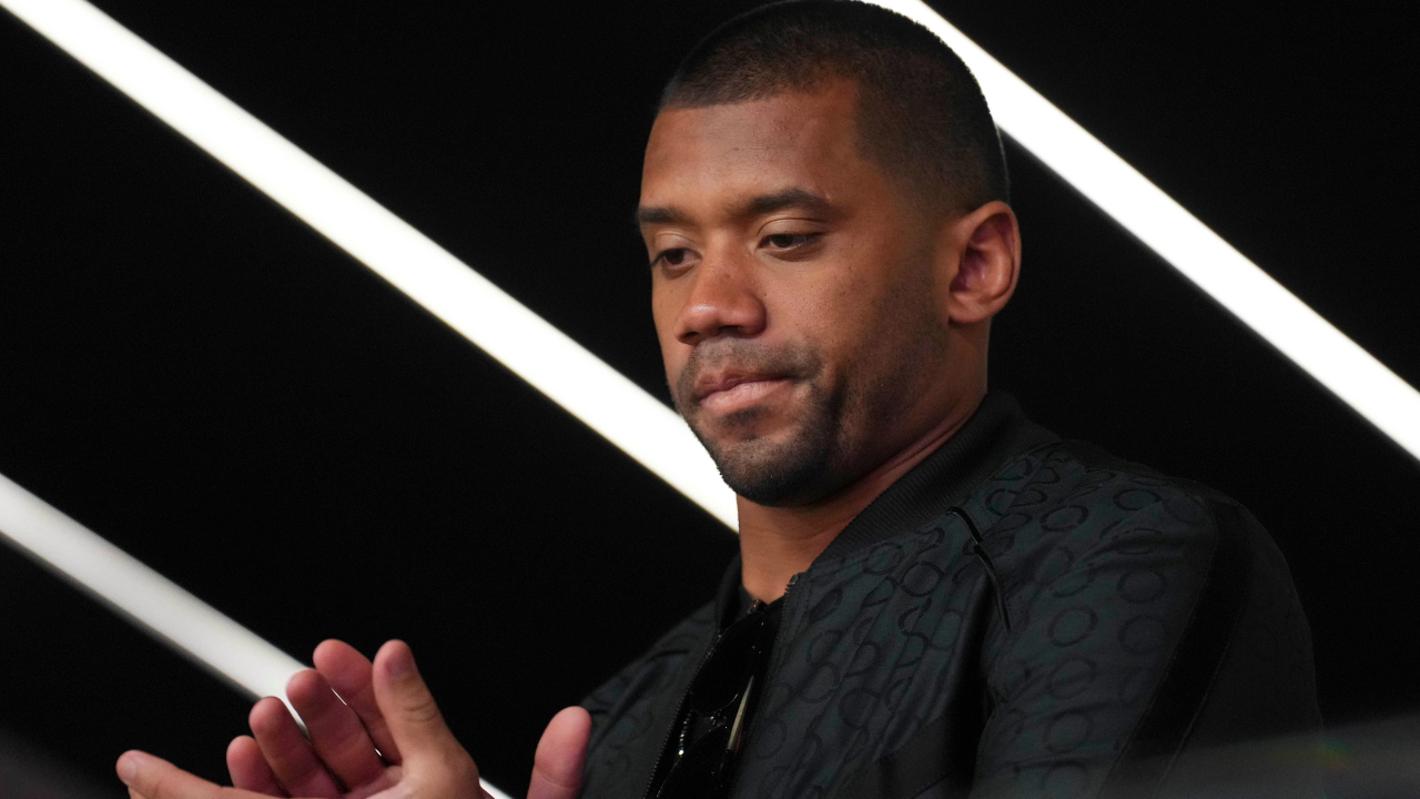 Steelers Face Embarrassing Aftermath After Signing Russell Wilson On a $1.2 Million Deal