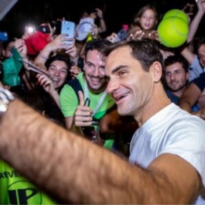 Roger Federer Stuns Stanford University Tennis Team With Hitting Display Despite Not Playing the Sport After Retirement