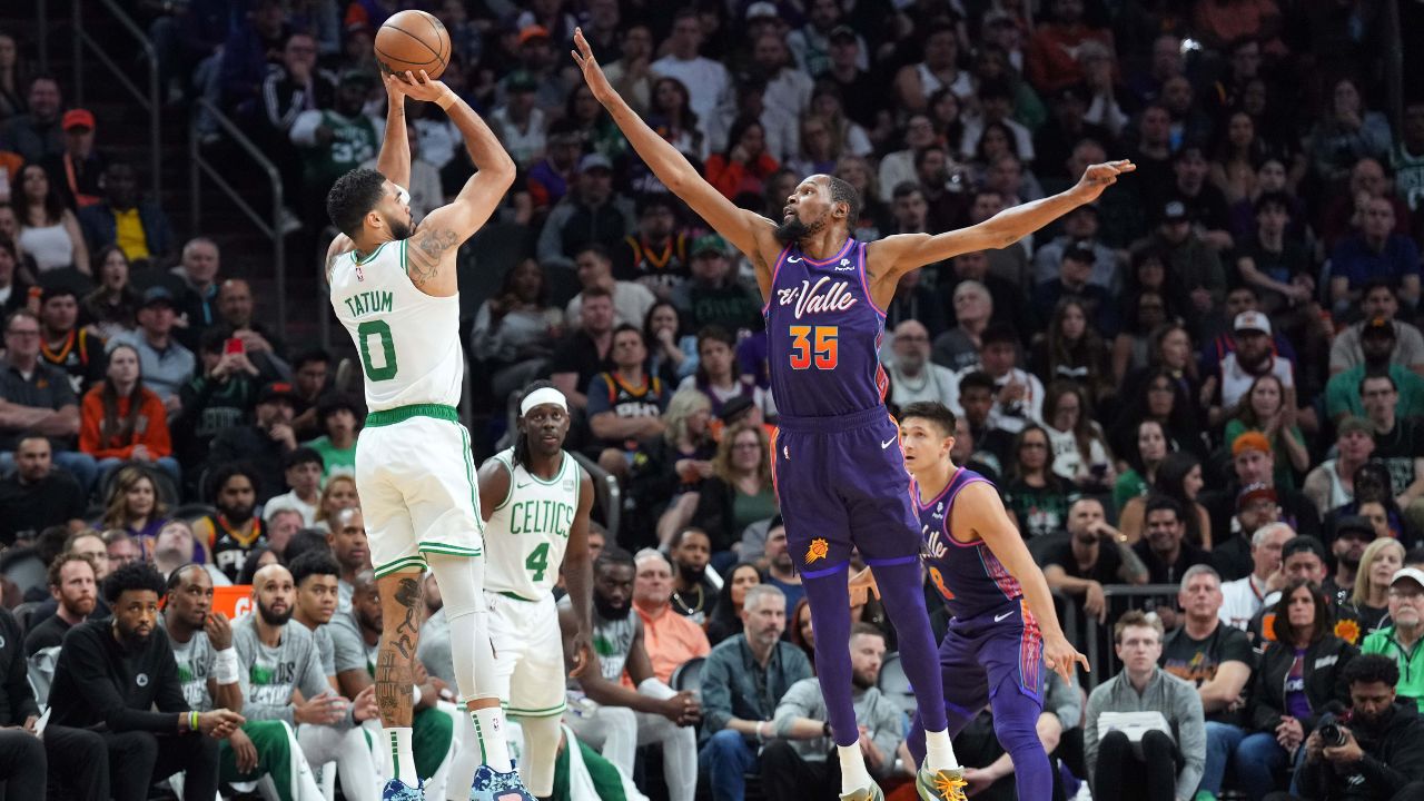 "Kevin Durant Had to Go to Phoenix to Become Likable": Redditors React to Jayson Tatum Getting Jersey Signed by KD