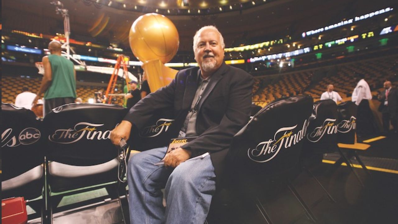 EXCLUSIVE - Michael Jordan or Magic Johnson, Roland Lazenby isn't Afraid of a Challenge