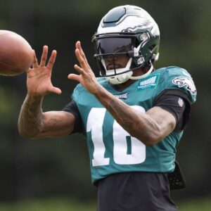 Days After Signing Marquise Brown, Chiefs Set Their Eyes on Another Standout WR to Pair With Patrick Mahomes