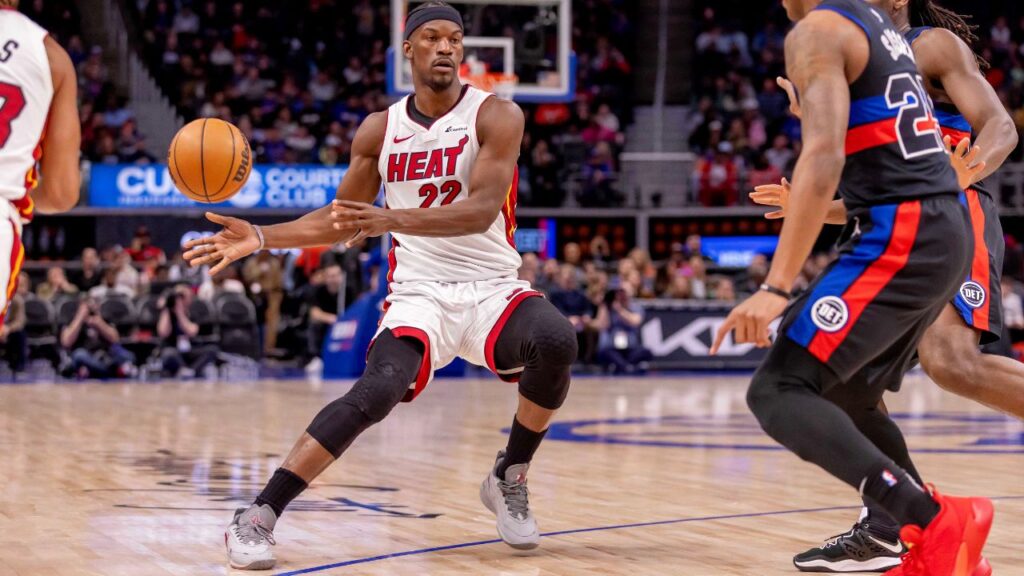 Dealing With a Foot Injury, Jimmy Butler’s Status for Contest vs Cavaliers Revealed