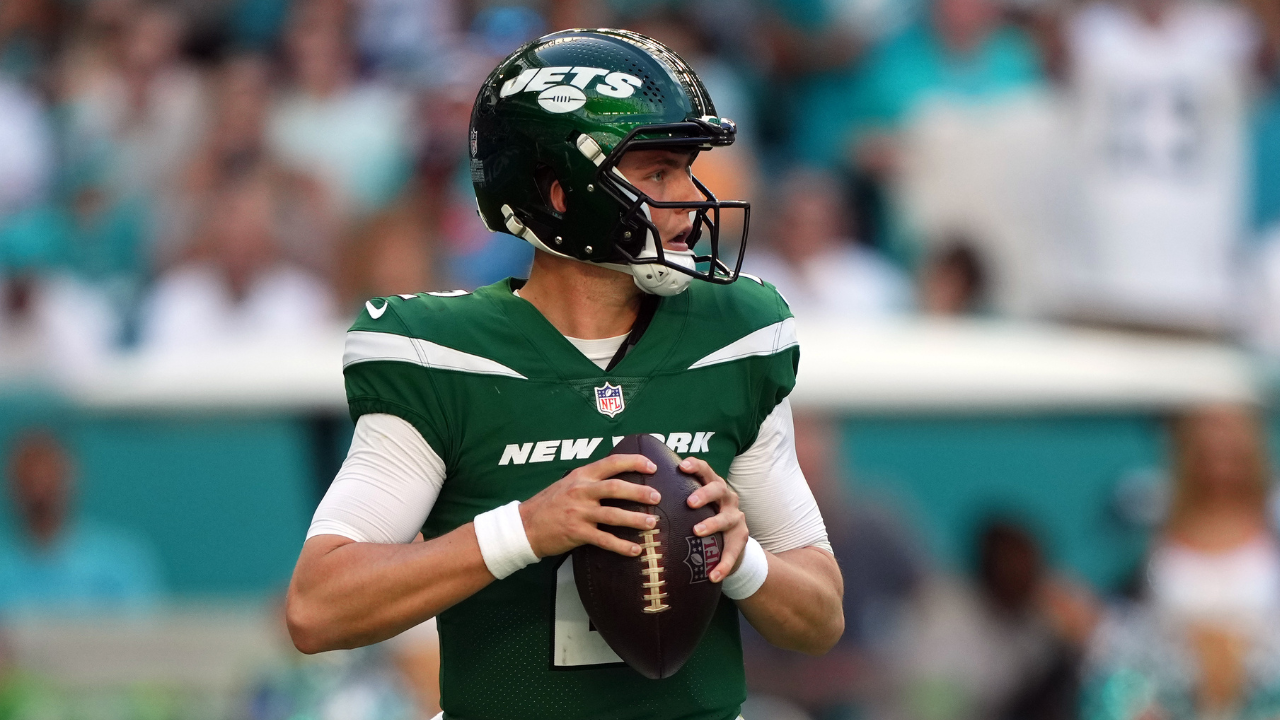 Bad News Continues To Pile Up For Zach Wilson Days After Jets QB Listed $1 Million NY Home For Sale