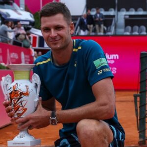 Hubert Hurkacz Records Impressive Feat By Clinching 1st Clay Court Title At Estoril Open 2024