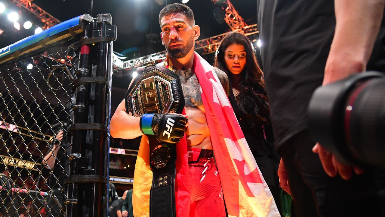UFC Star Voices Concerns Over Current Gloves, Highlighting Frustration Among Fighters like Ilia Topuria and More