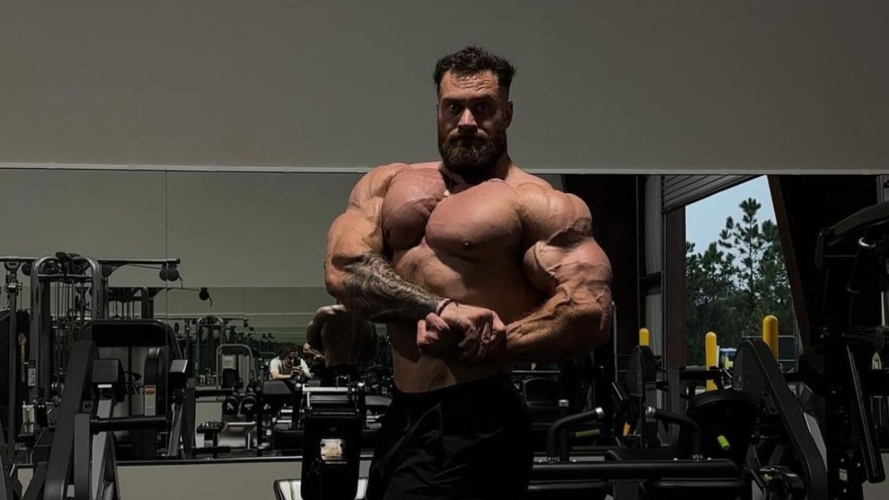 Chris Bumstead Stuns Bodybuilding World With an Unseen Throwback From Last Year’s Mr. Olympia