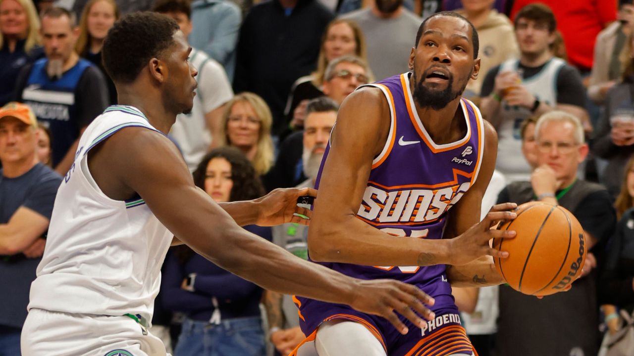 Following ‘Humbling’ Game 1 Loss, Draymond Green Issues Kevin Durant a Challenge vs Timberwolves