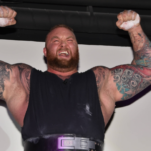“Break the Record”: Hafthor Bjornsson Stun Fans With His Safety Bar Squats Update, Seeking a New Challenge