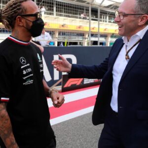 F1 Boss Jumps to Lewis Hamilton’s Defense to Debunk Age Myth Before Ferrari Move