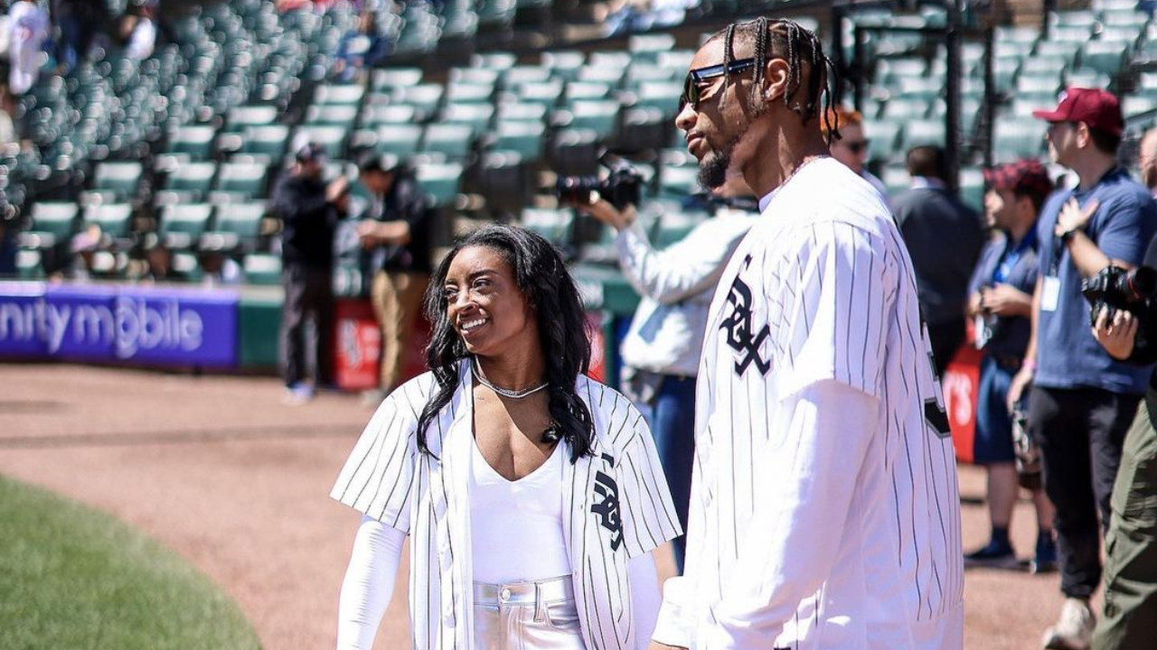 “Thanks for Showing Me Around”: Jonathan Owens Grateful to Wife Simone Biles After the Gymnastics GOAT Tours Him Around Chicago