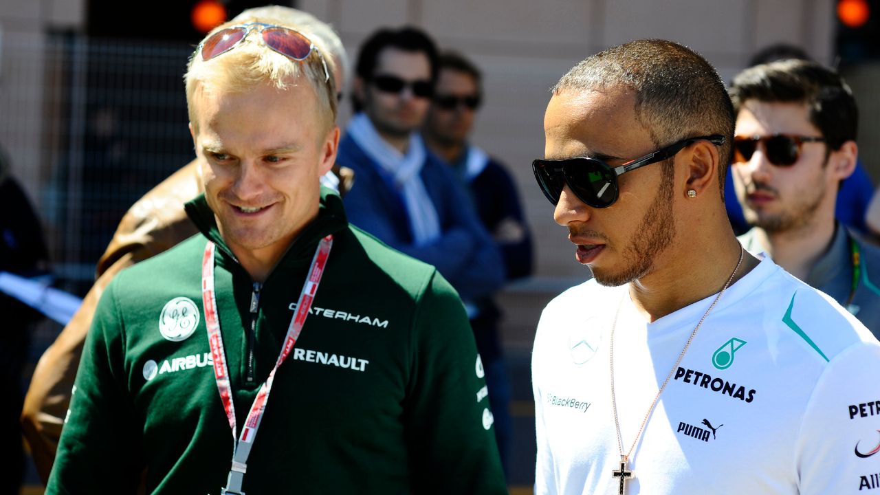 In the Midst of Japanese GP, Lewis Hamilton Takes Time to Wish Hospitalised Former Teammate