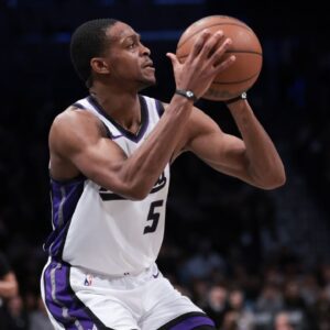 De'Aaron Fox's Former Agent Gets Candid About Losing Him to Klutch Sports Despite $163 Million Contract