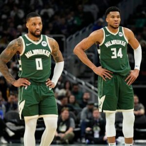 "Damian Lillard in 5": 1x All-Star Shares His Bold Prediction for Giannis Antetokounmpo Less Milwaukee Bucks