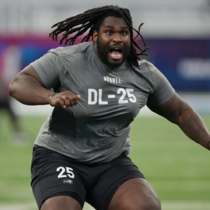 Ex-Scout Scratches Head Over Tennessee GM Picking Lineman With "Character Issues" in NFL Draft