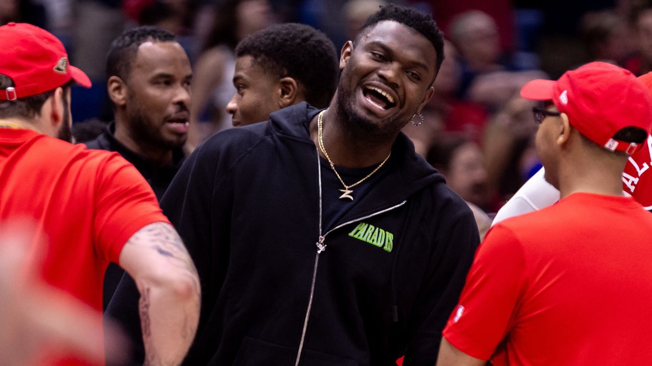 Zion Williamson’s Hamstring Injury Causes Concern Among Pelicans Fans Ahead of Game 1 vs Thunder