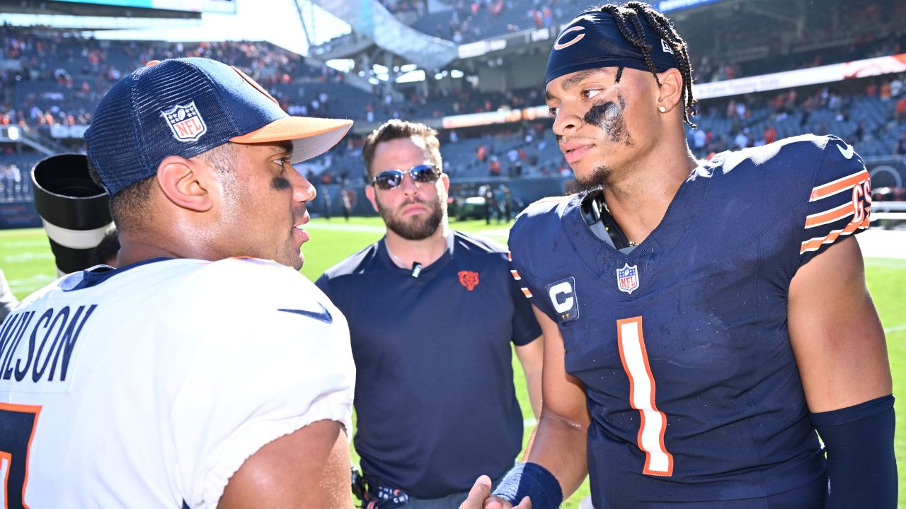 NFL Insider Explains Why Mike Tomlin Can’t Replace Justin Fields with Russell Wilson in Week 6