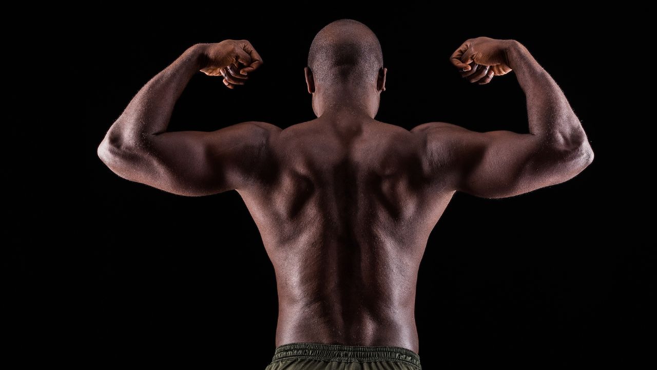 “Peak Male Performance”: UFC Veteran Rocks Out on Guitar While Powering Through Intense Squats, Sends Fans Into a Frenzy