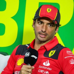 "The Time Has Come": Carlos Sainz Shares Update on Job-hunting Process