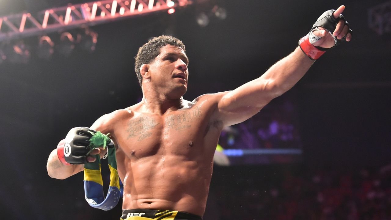 UFC Star Exposes $300–$500 MMA Judges’ Salary as Reason for Disparity in Scoring Fights