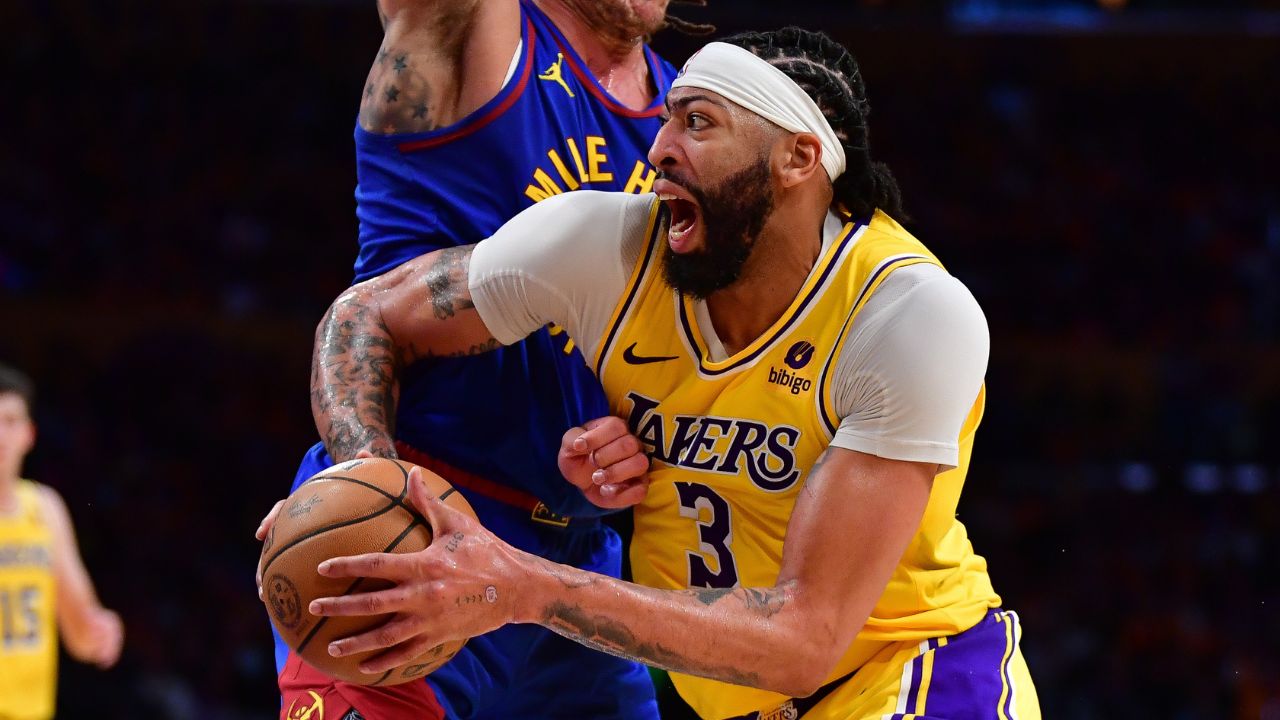 Anthony Davis’ Injury Report Concerns Lakers Fans as Nuggets Eye Sweep in Game 4